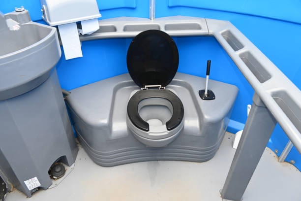 Portable Toilet Options We Offer in Jamesburg, NJ